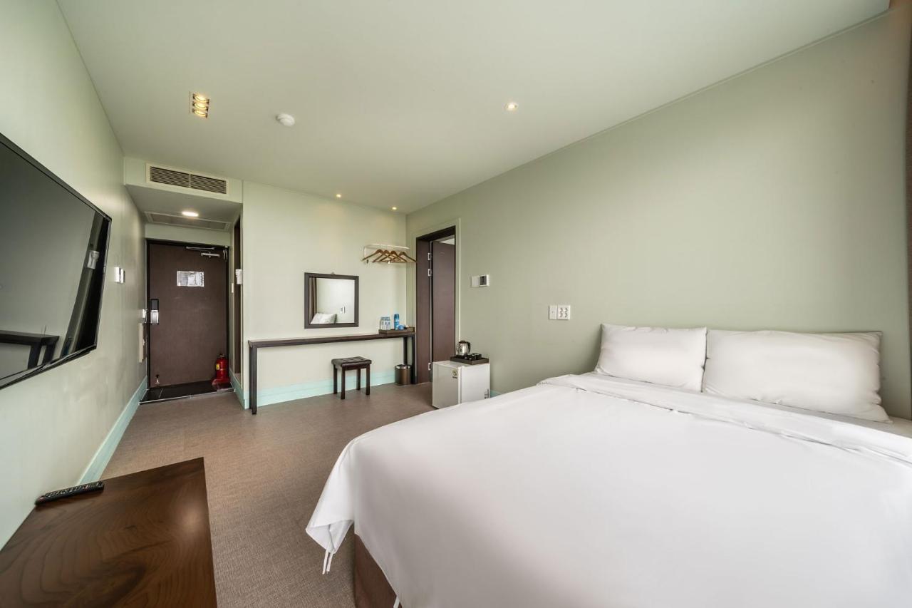 Sunrise Hotel Jungmun Branch Seogwipo Exterior photo